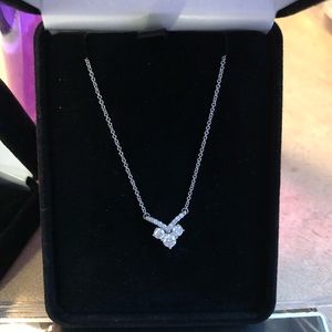 White gold diamond necklace